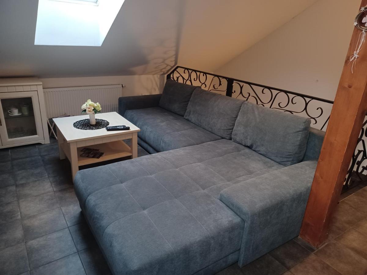 Apartmany Charlie Besenova Bagian luar foto