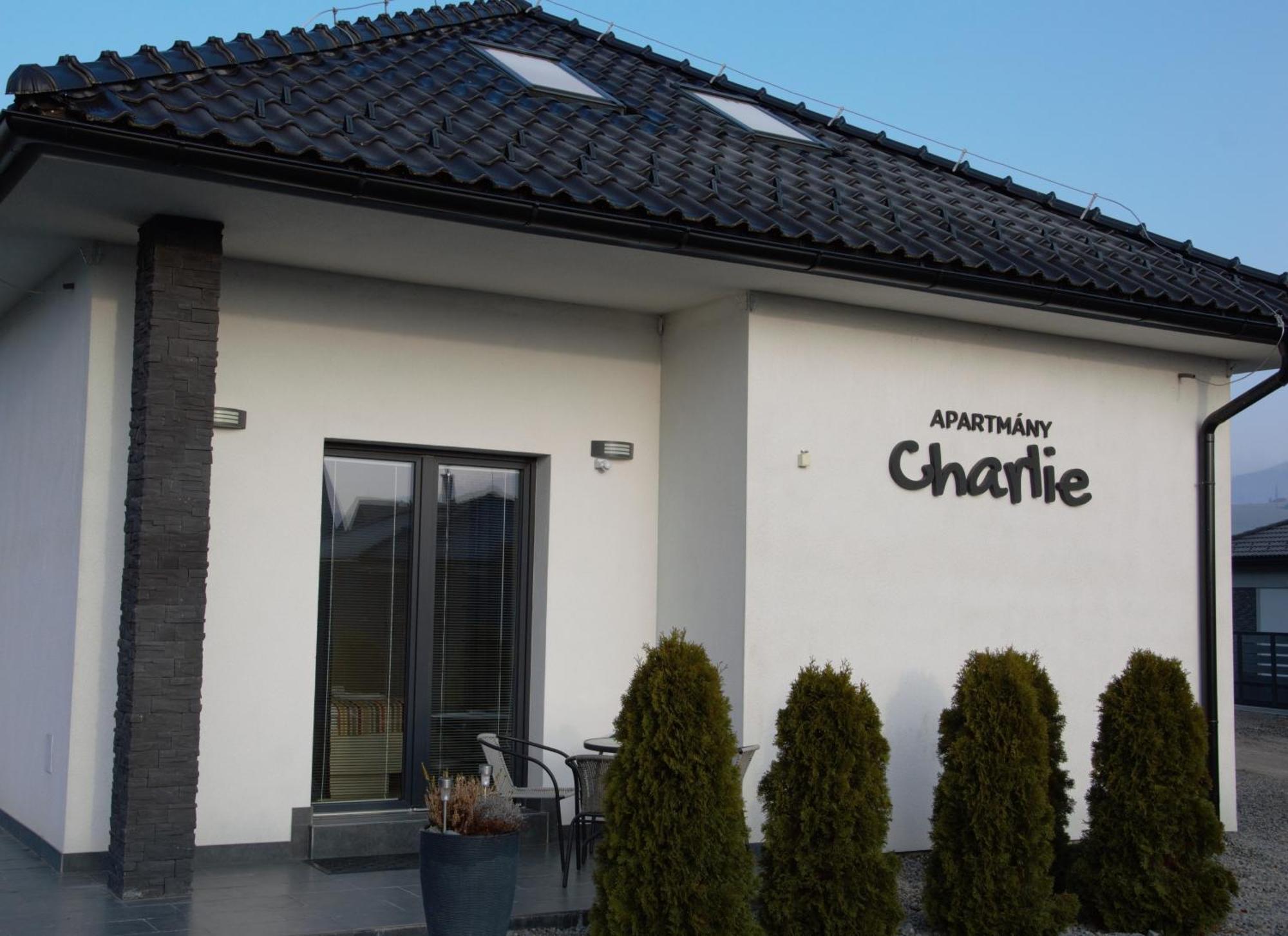 Apartmany Charlie Besenova Bagian luar foto